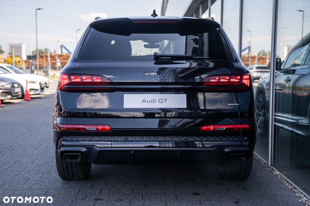 Audi Q7 60 TFSI e PHEV Quattro S Line Tiptr - 5