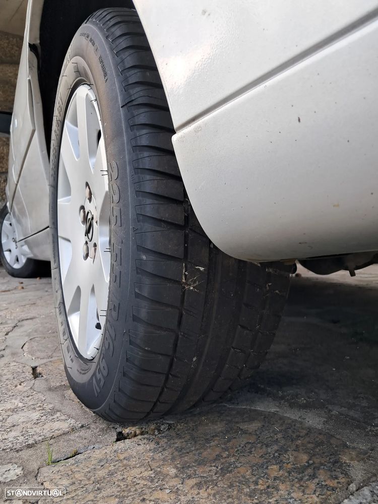 Opel Omega 2.2 Elegance - 15