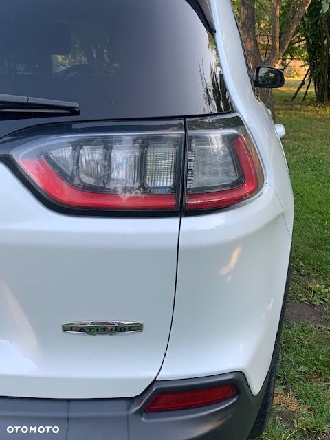 Jeep Cherokee - 7