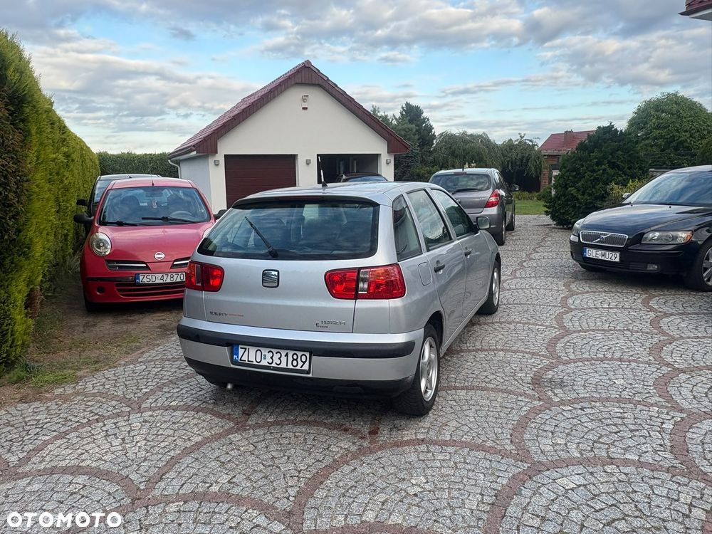 Seat Ibiza 1.4i Select - 4