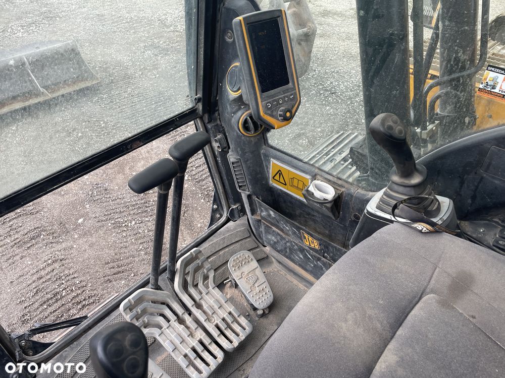 JCB JS145 LC - 7