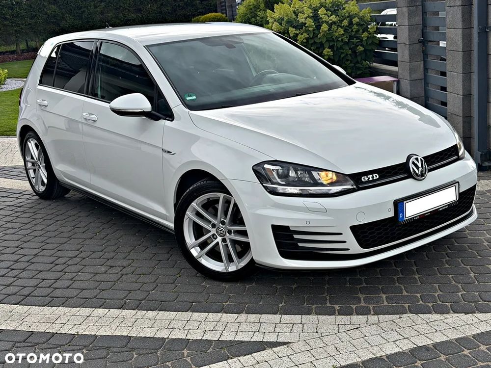 Volkswagen Golf GTD (BlueMotion Technology) - 6