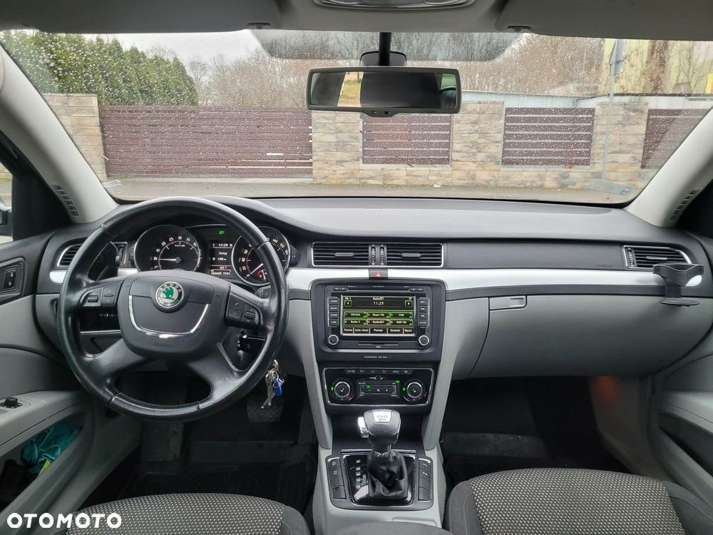 Skoda Superb 2.0 TDI 4x4 DSG AllDrive - 6