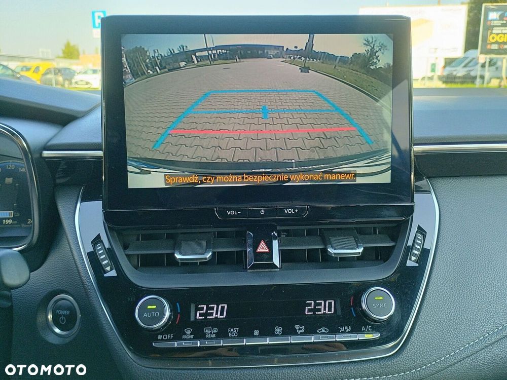 Toyota Corolla 1.8 Hybrid Comfort - 23