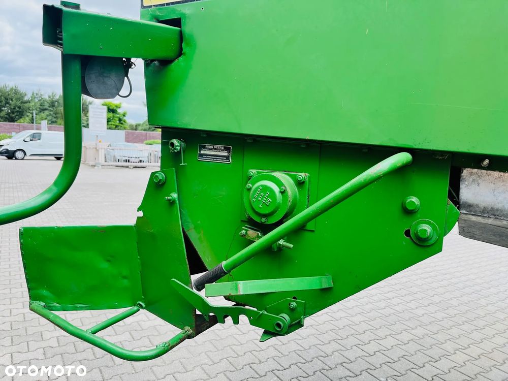 John Deere Kombajn klawiczowy 6 wytrząsaczy 2264 - 32