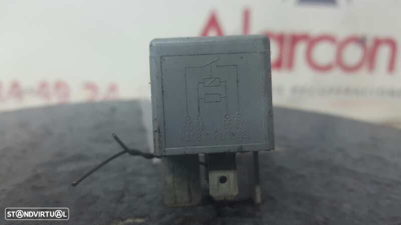 RELÉ AUDI A4 BERLINA (B5) 1.9 TDI - 3