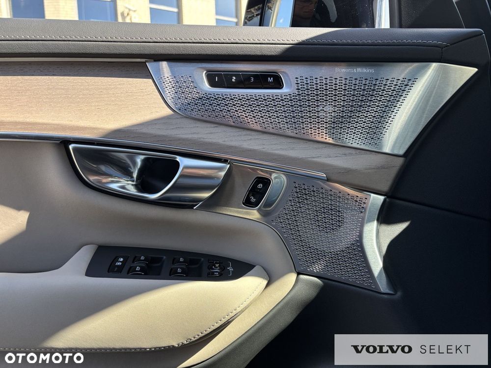 Volvo XC 90 - 16