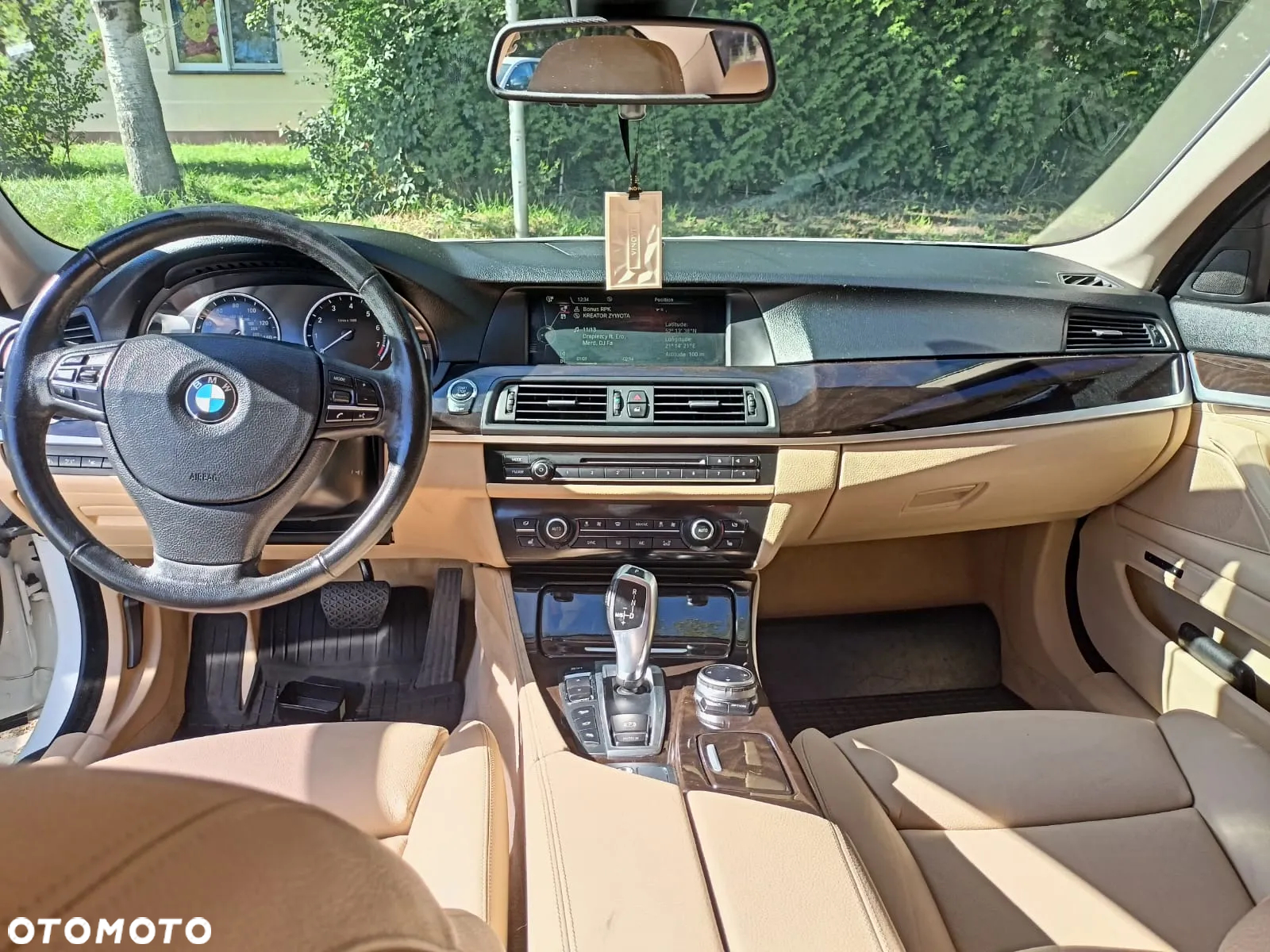 BMW Seria 5 535i xDrive - 15