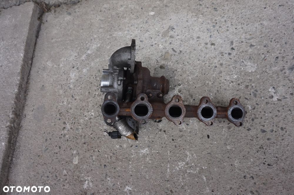 TURBINA 1.6 E-HDI VOLVO C30 S40 V40 V50 9686120680-06 - 4