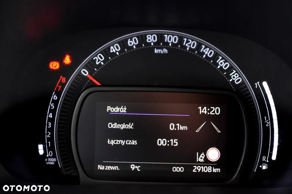 Toyota Aygo X Air Style - 35