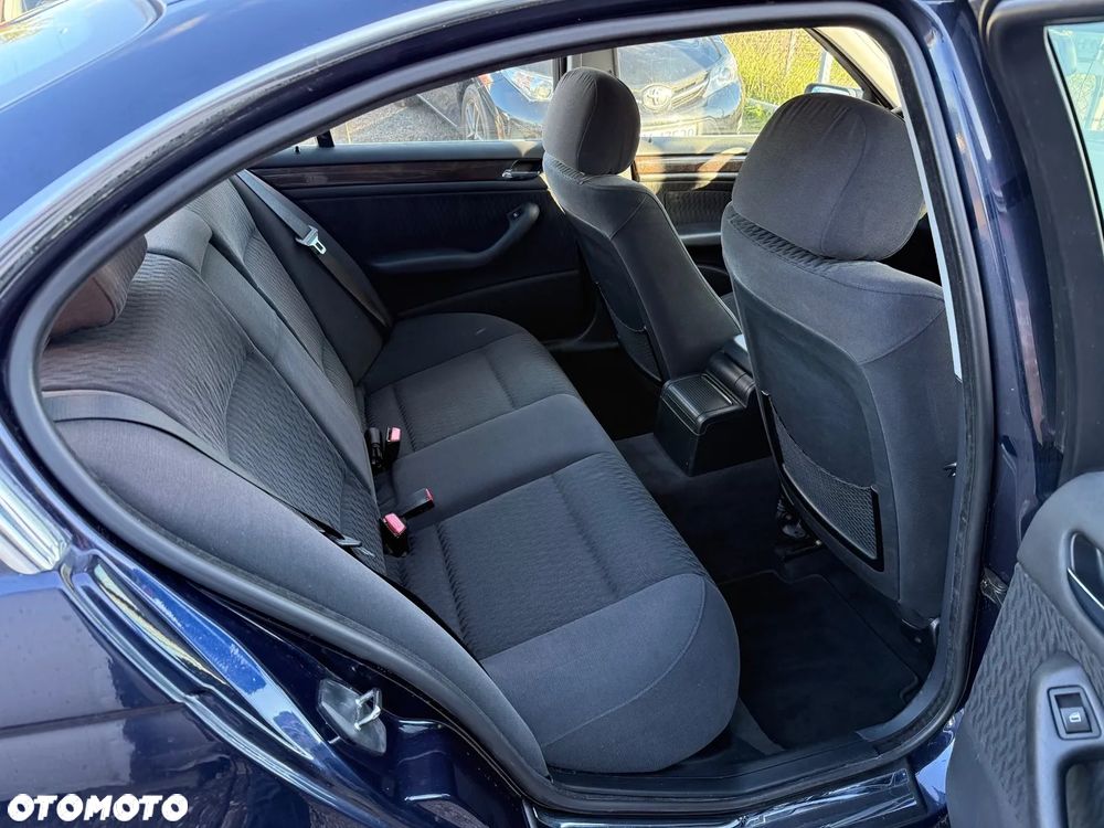BMW Seria 3 - 27