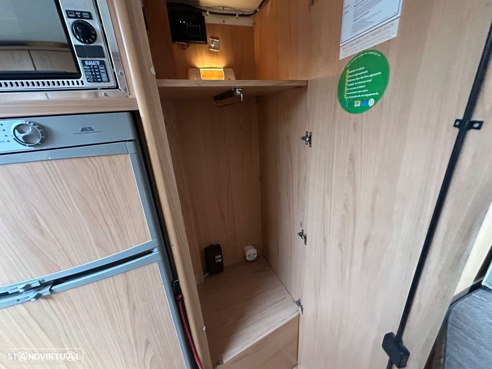 Burstner Delfin t686 - 13