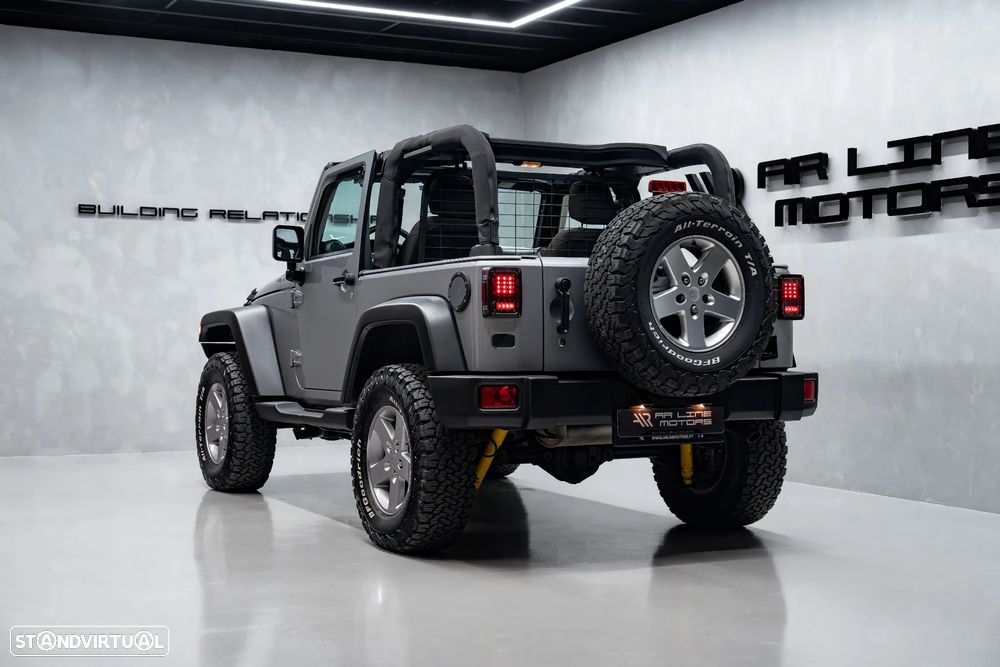 Jeep Wrangler 2.8 CRD Sport - 10