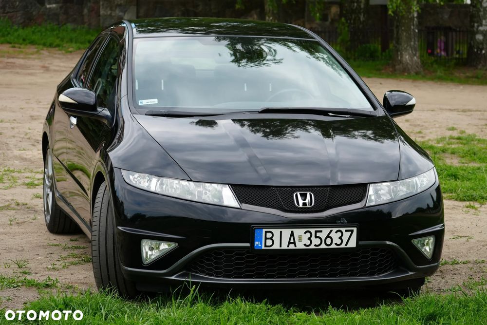 Honda Civic 1.8i-VTEC 50 Jahre Edition - 2