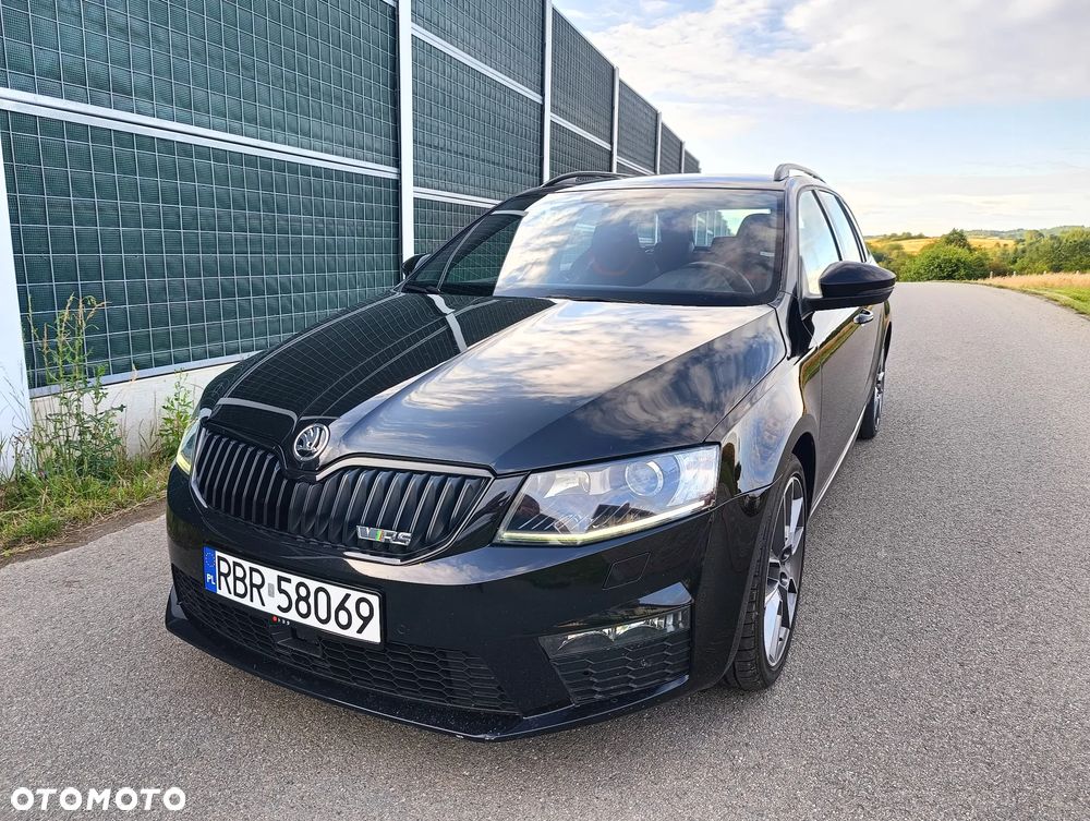 Skoda Octavia 2.0 TDI RS - 35