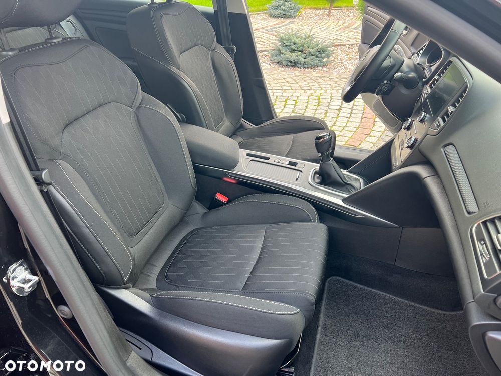 Renault Megane 1.3 TCe FAP Limited - 24