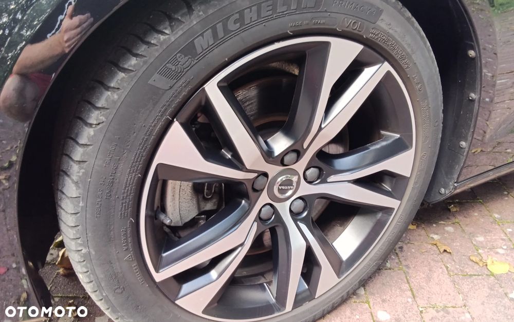 Volvo V60 B5 B R-Design - 19
