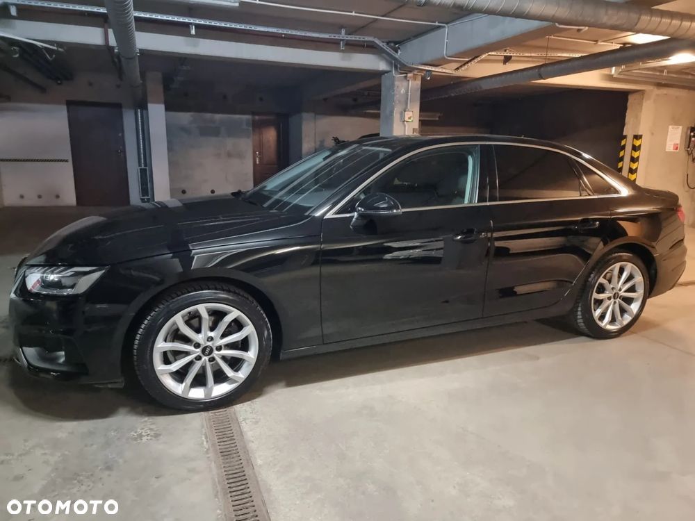 Audi A4 Limousine - 14