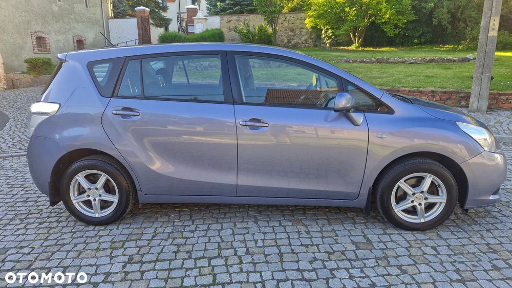 Toyota Verso 1.6 5-Sitzer Comfort - 6