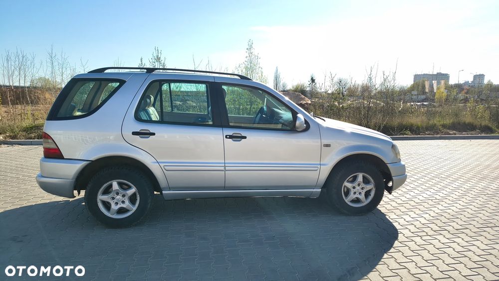 Mercedes-Benz ML - 1