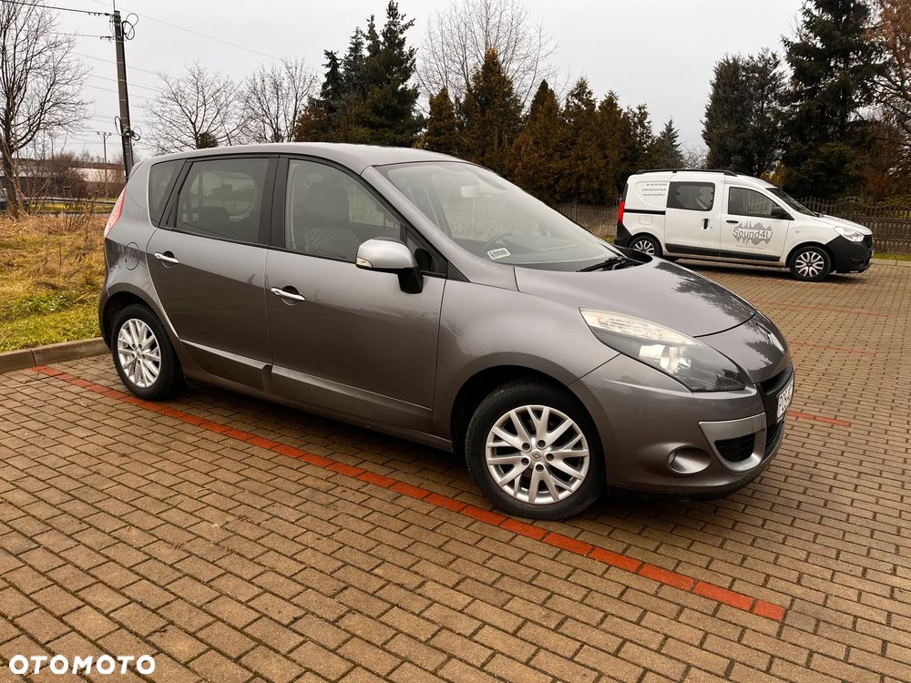 Renault Scenic 1.5 dCi Authentique - 4