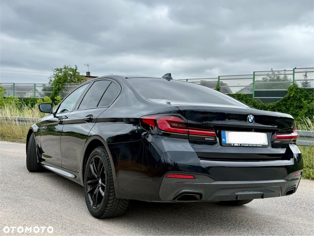 BMW Seria 5 520d xDrive M Sport sport - 4