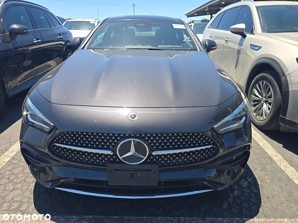 Mercedes-Benz CLE 300 4Matic 9G-TRONIC Edition AMG Line - 2