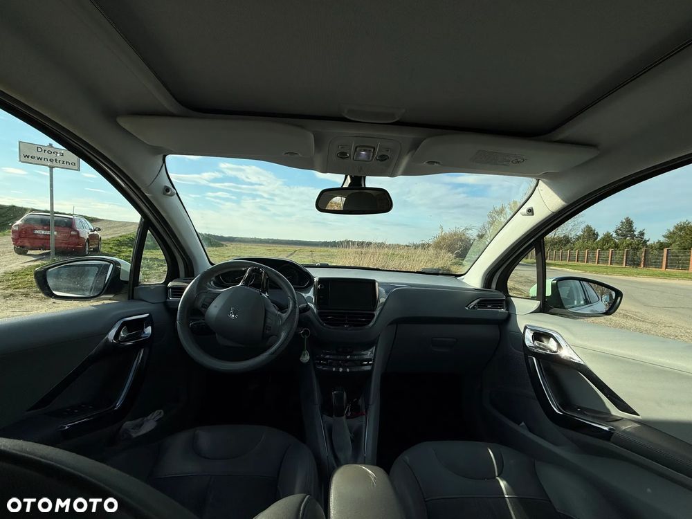 Peugeot 208 1.4 VTi Allure - 8