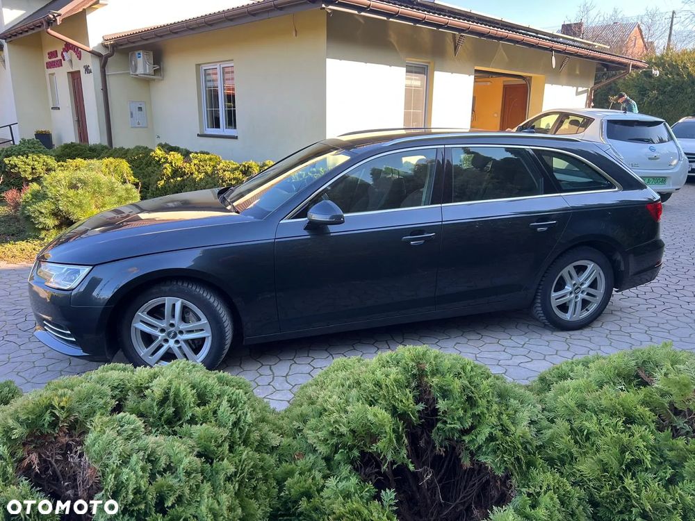 Audi A4 Avant 2.0 TDI - 13