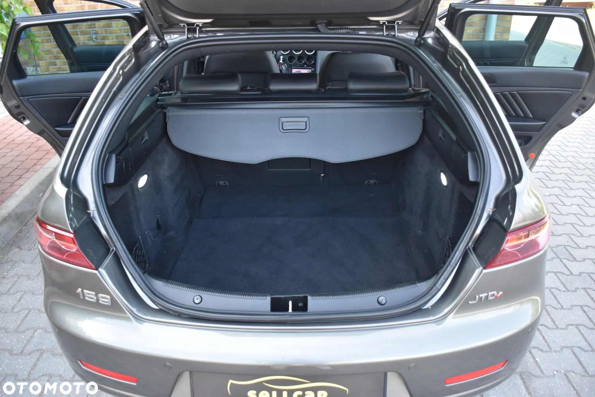 Alfa Romeo 159 2.0JTDM Sport - 17