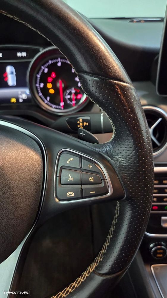 Mercedes-Benz CLA 200 d 7G-DCT UrbanStyle Edition - 16