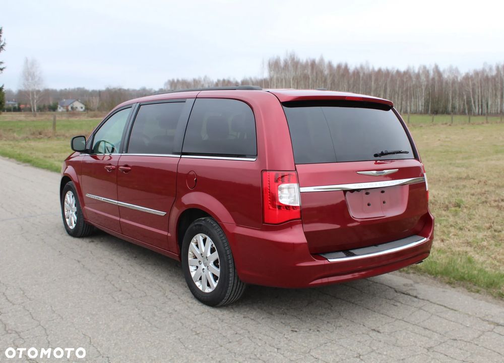 Chrysler Town & Country 3.6 Touring - 5
