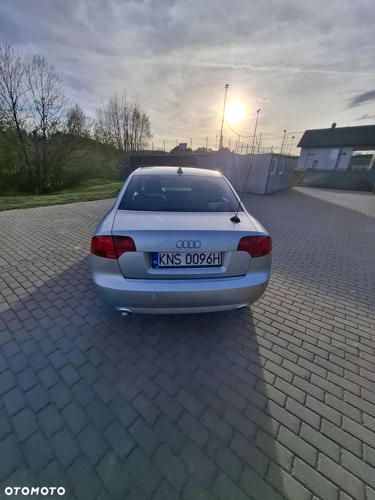 Audi A4 Avant - 5