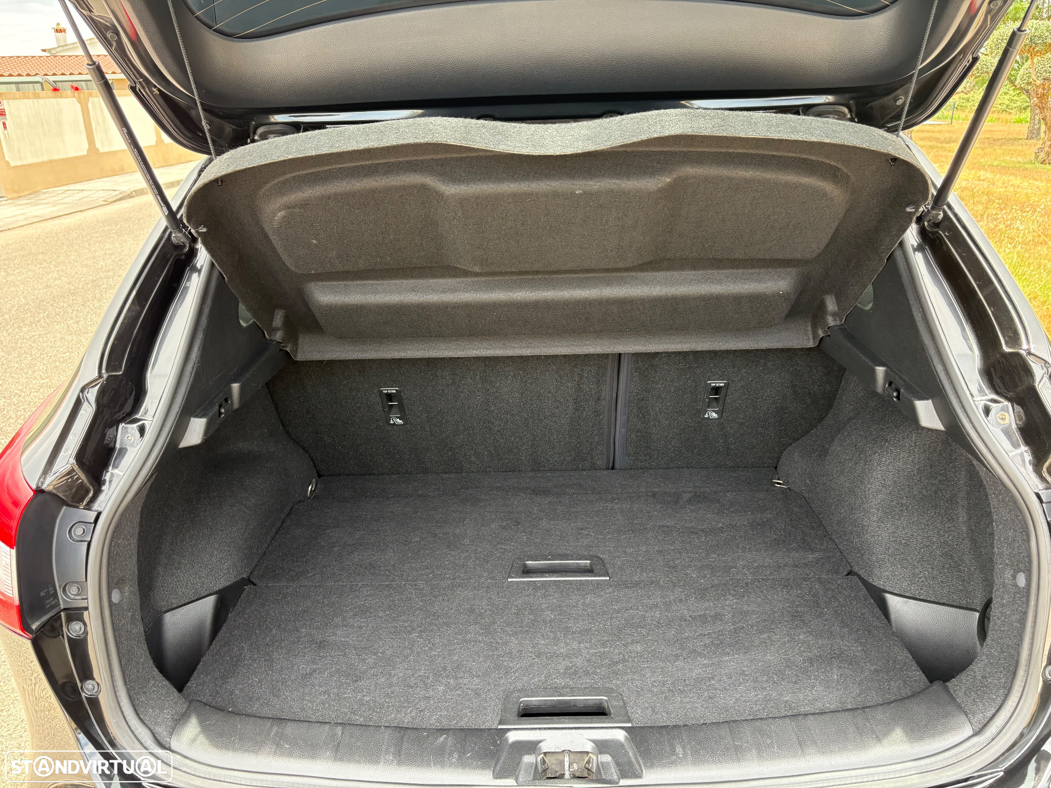 Nissan Qashqai 1.6 dCi N-Tec - 46