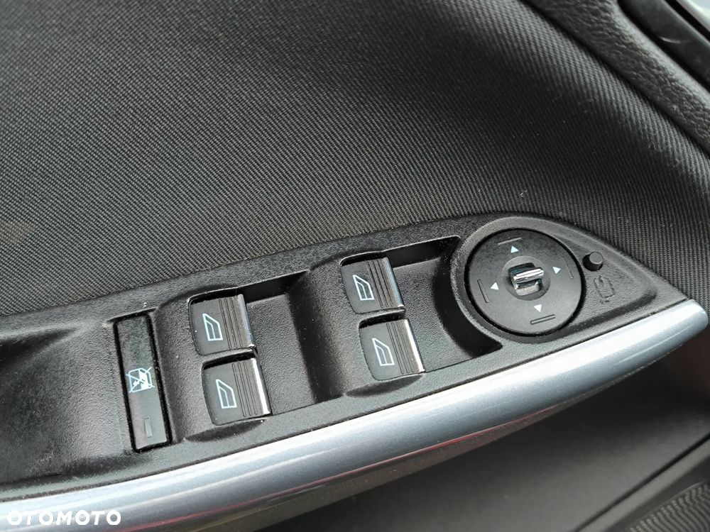 Ford Focus 2.0 TDCi DPF Titanium - 15