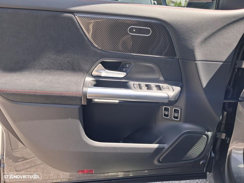 Mercedes-Benz GLA 250 e AMG Line - 9