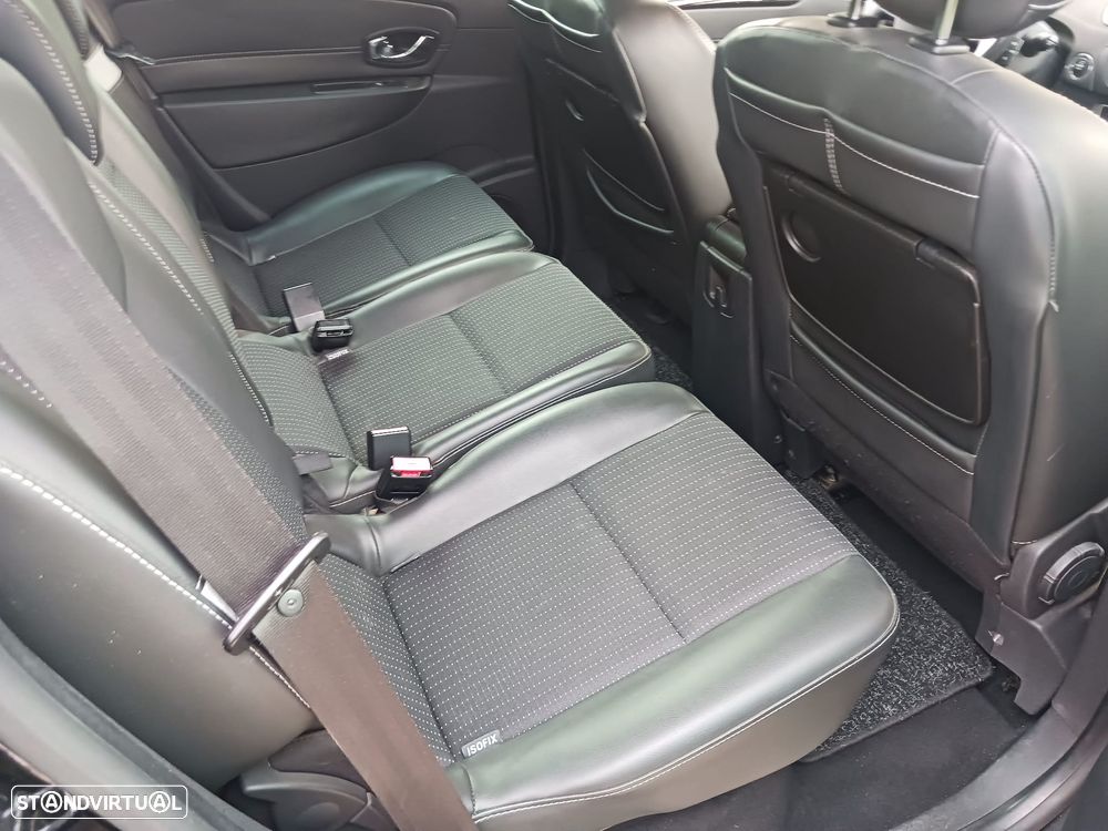 Renault Scénic 1.5 dCi Sport SS - 37