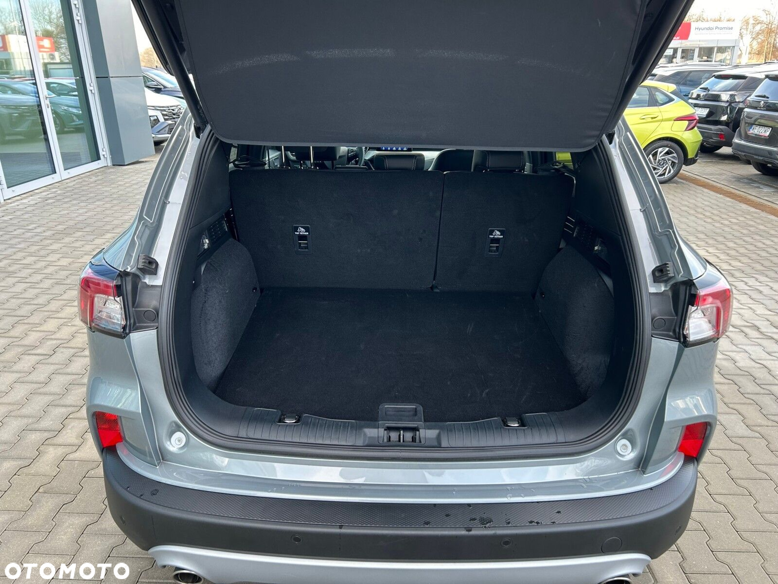 Ford Kuga 1.5 EcoBoost FWD Titanium X - 11