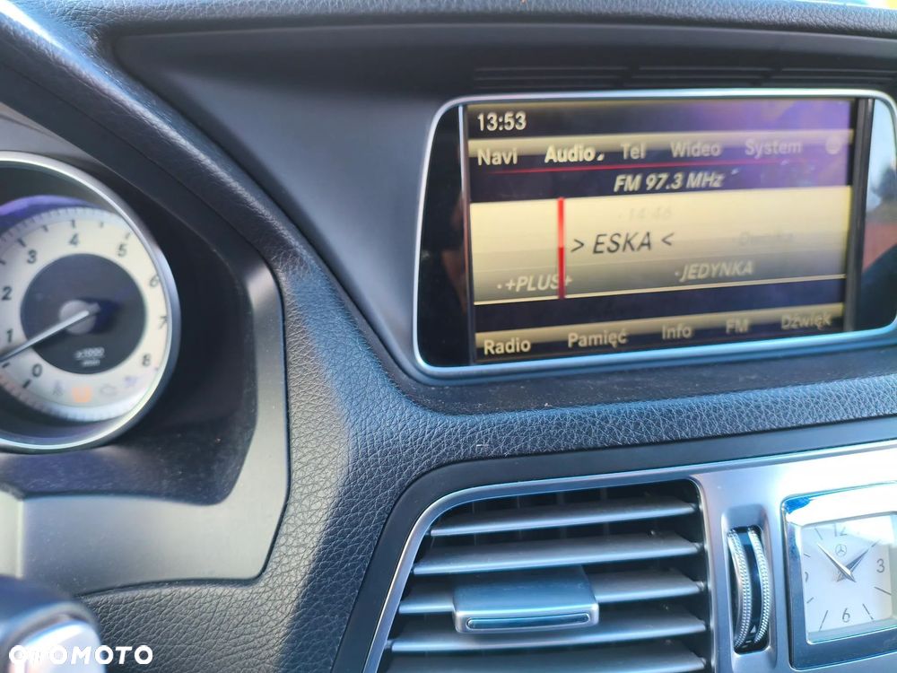 Mercedes-Benz Klasa E 350 7G-TRONIC - 21