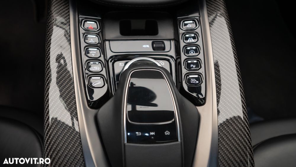 Aston Martin DBX Standard - 15