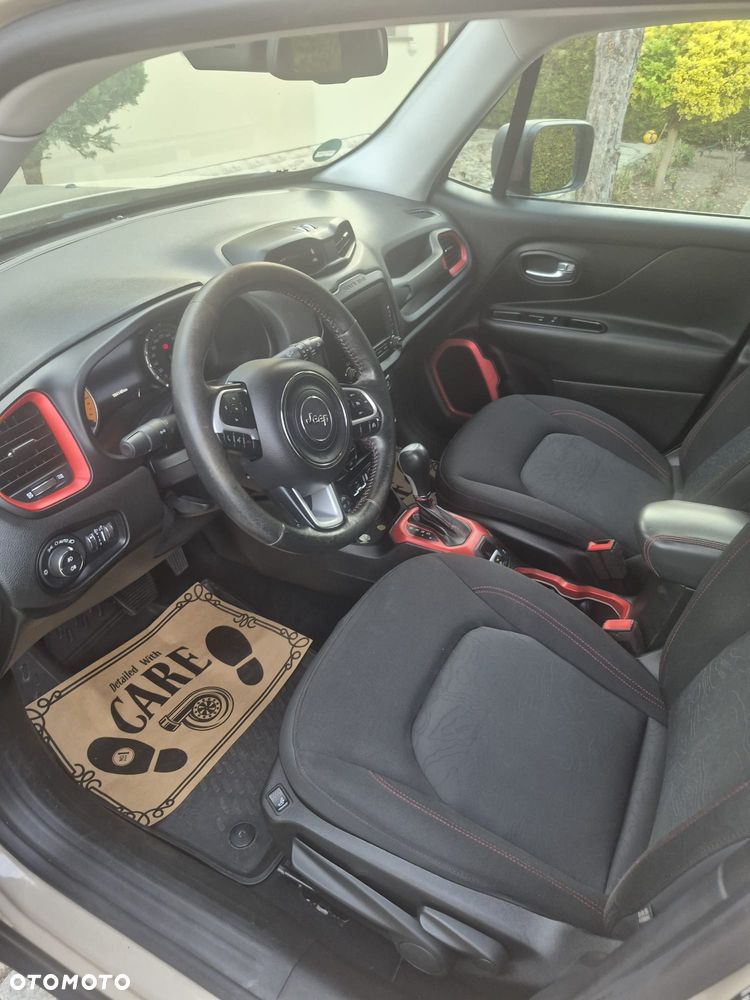 Jeep Renegade 2.0 MultiJet Trailhawk 4WD S&S - 6
