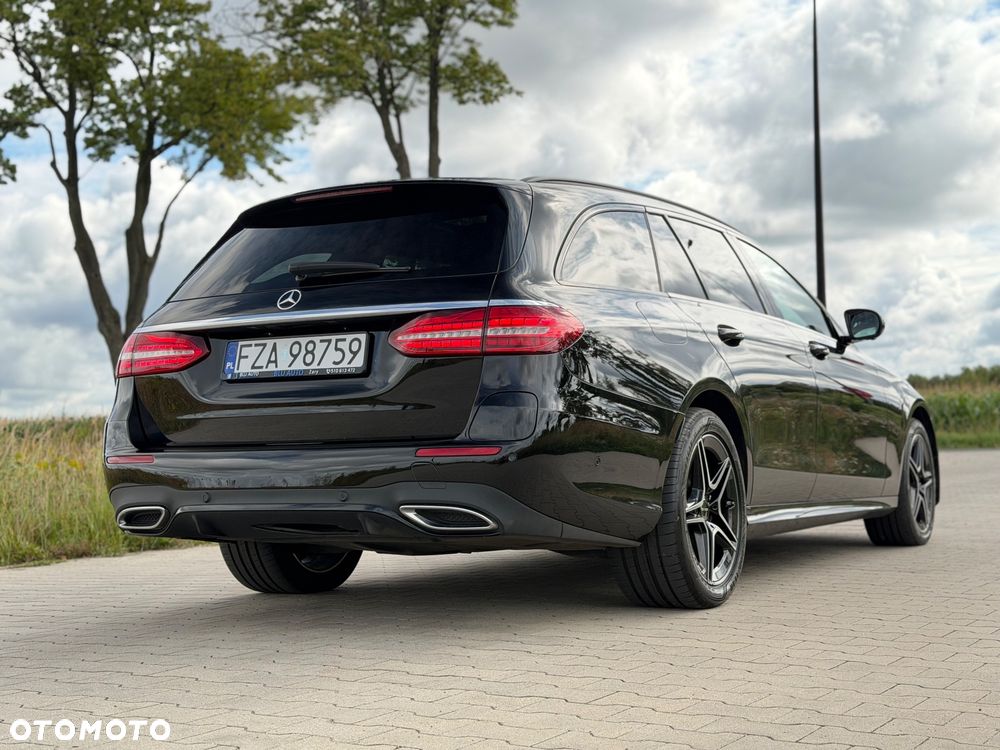 Mercedes-Benz Klasa E 300 de 4Matic 9G-TRONIC AMG Line - 12