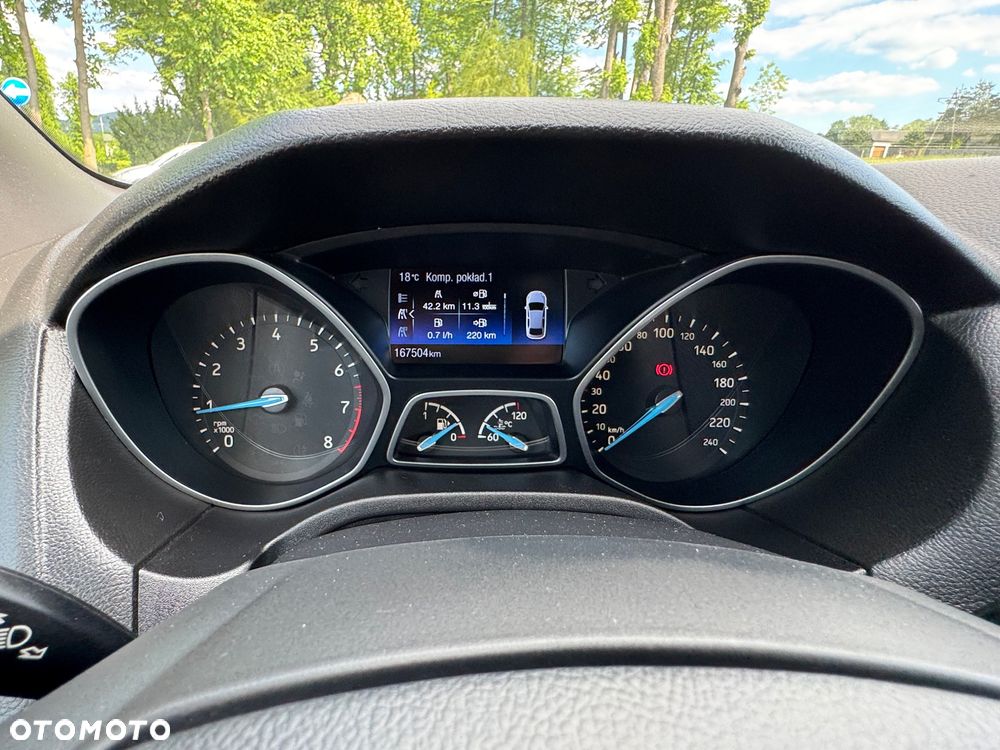 Ford Focus 1.0 EcoBoost Start-Stopp-System ST-LINE DESIGN - 20