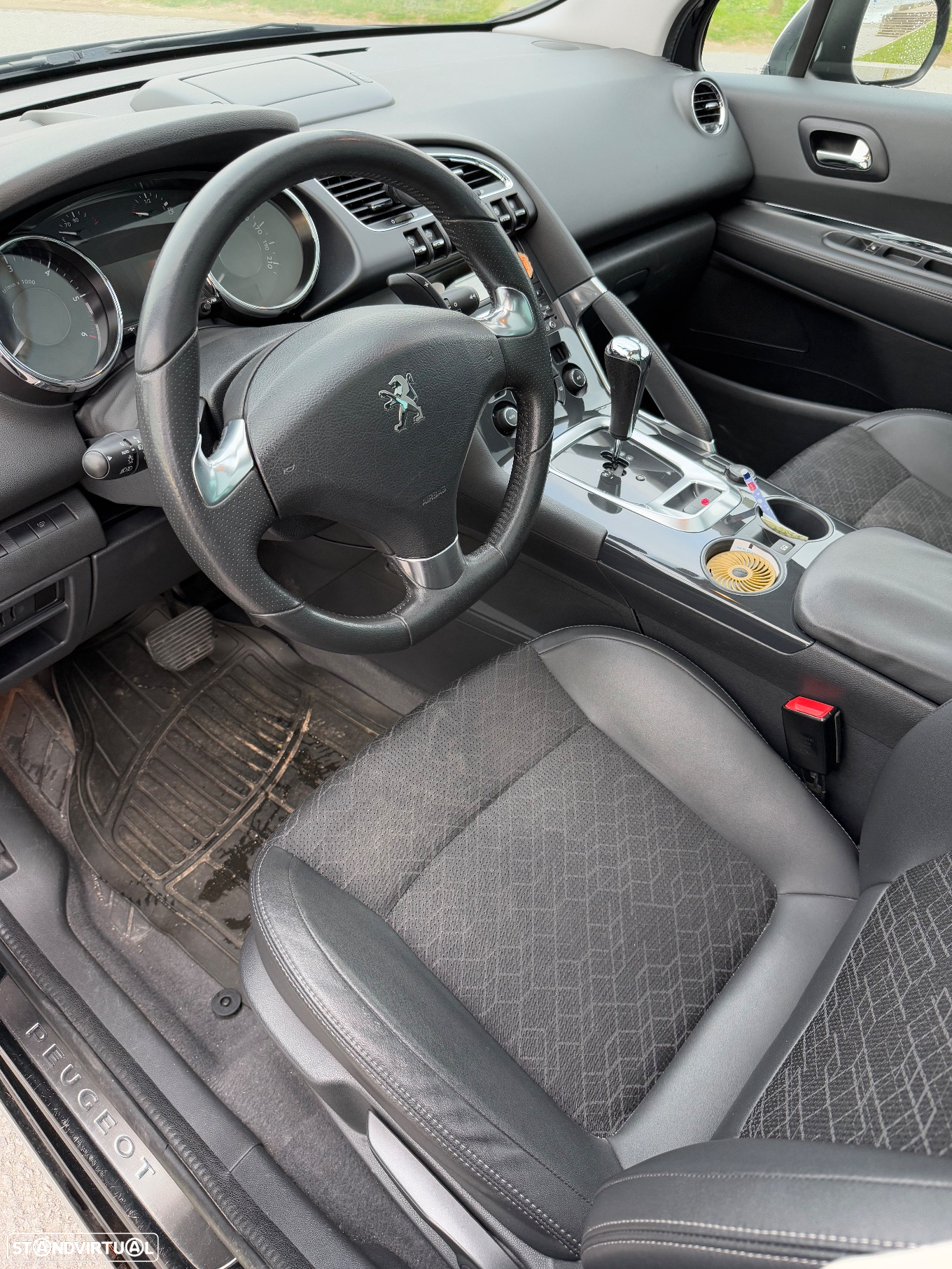 Peugeot 3008 - 14