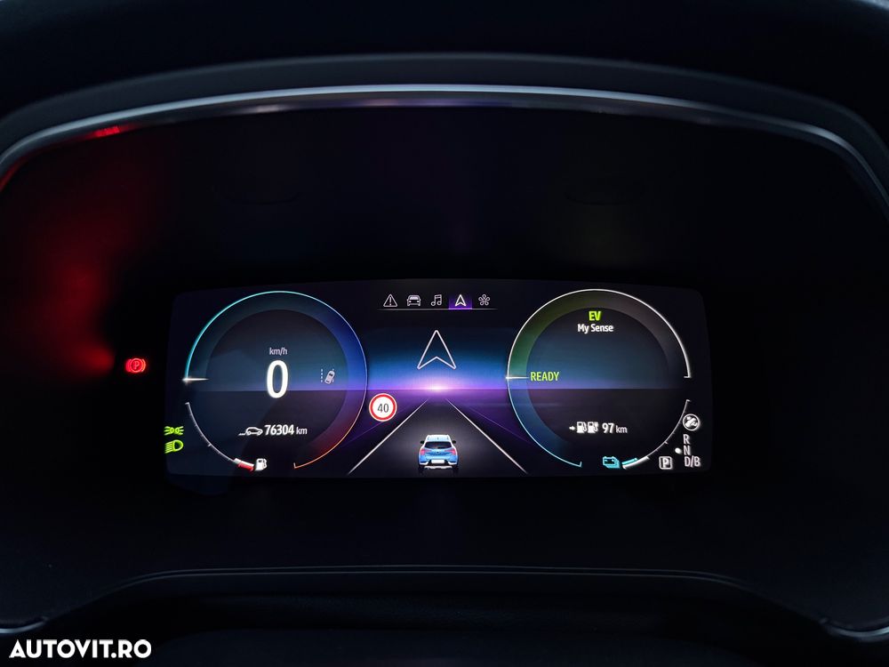 Renault Captur E-TECH 160 INTENS - 8