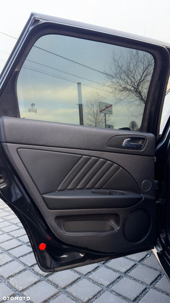 Alfa Romeo 159 2.4 JTDM 20V DPF Distinctive - 25