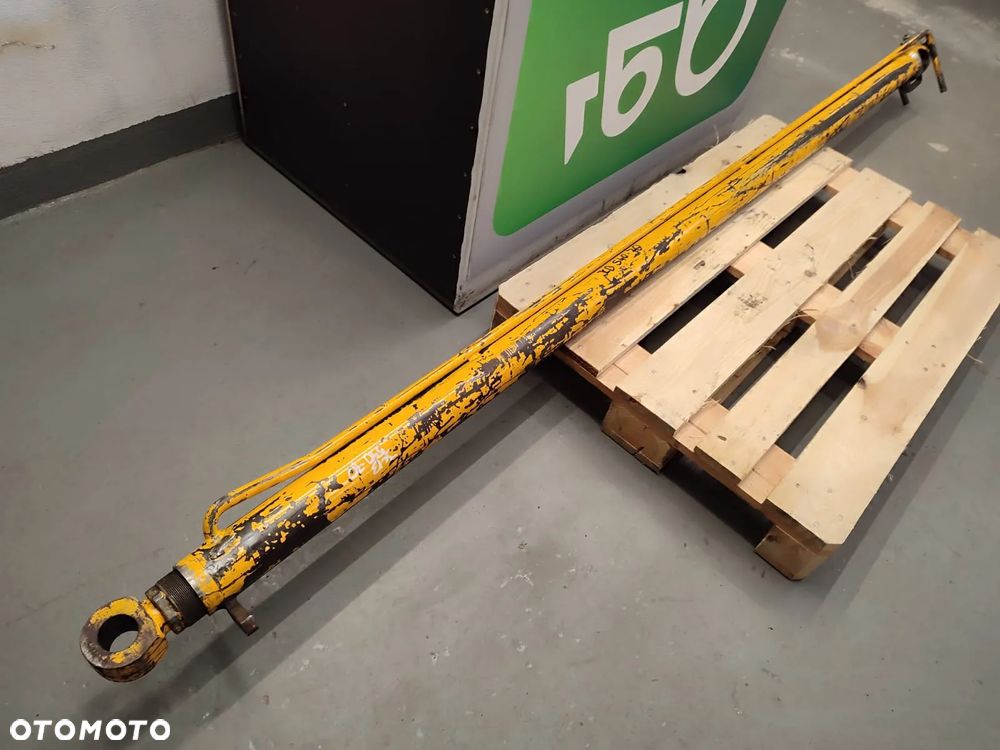 Siłownik wysuwu masztu 2130 0009 BK8 JCB 540-70 - 2