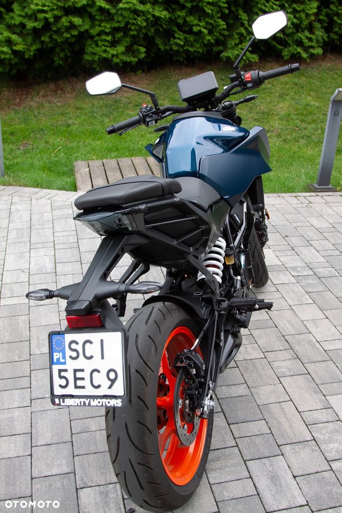 KTM Duke 125 - 5