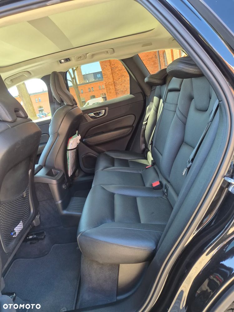 Volvo XC 60 T6 AWD Recharge Geartronic Inscription - 27