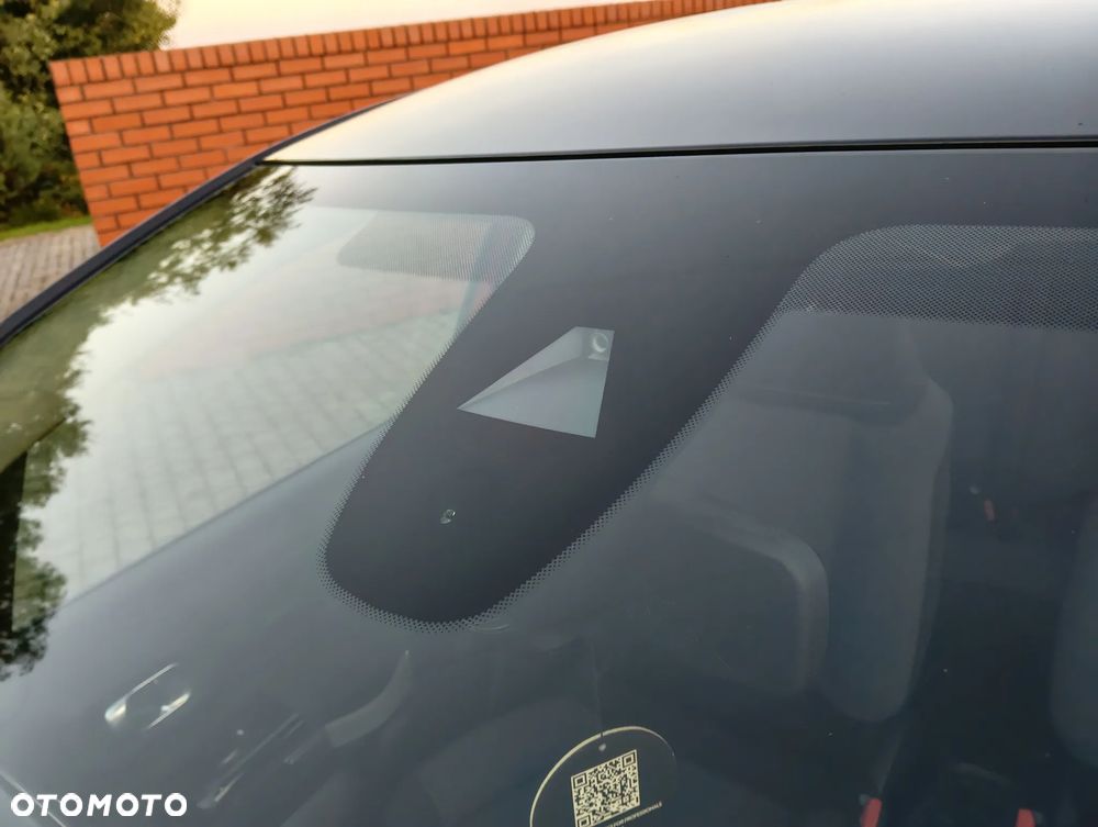 Citroën C3 1.2 PureTech Shine - 23